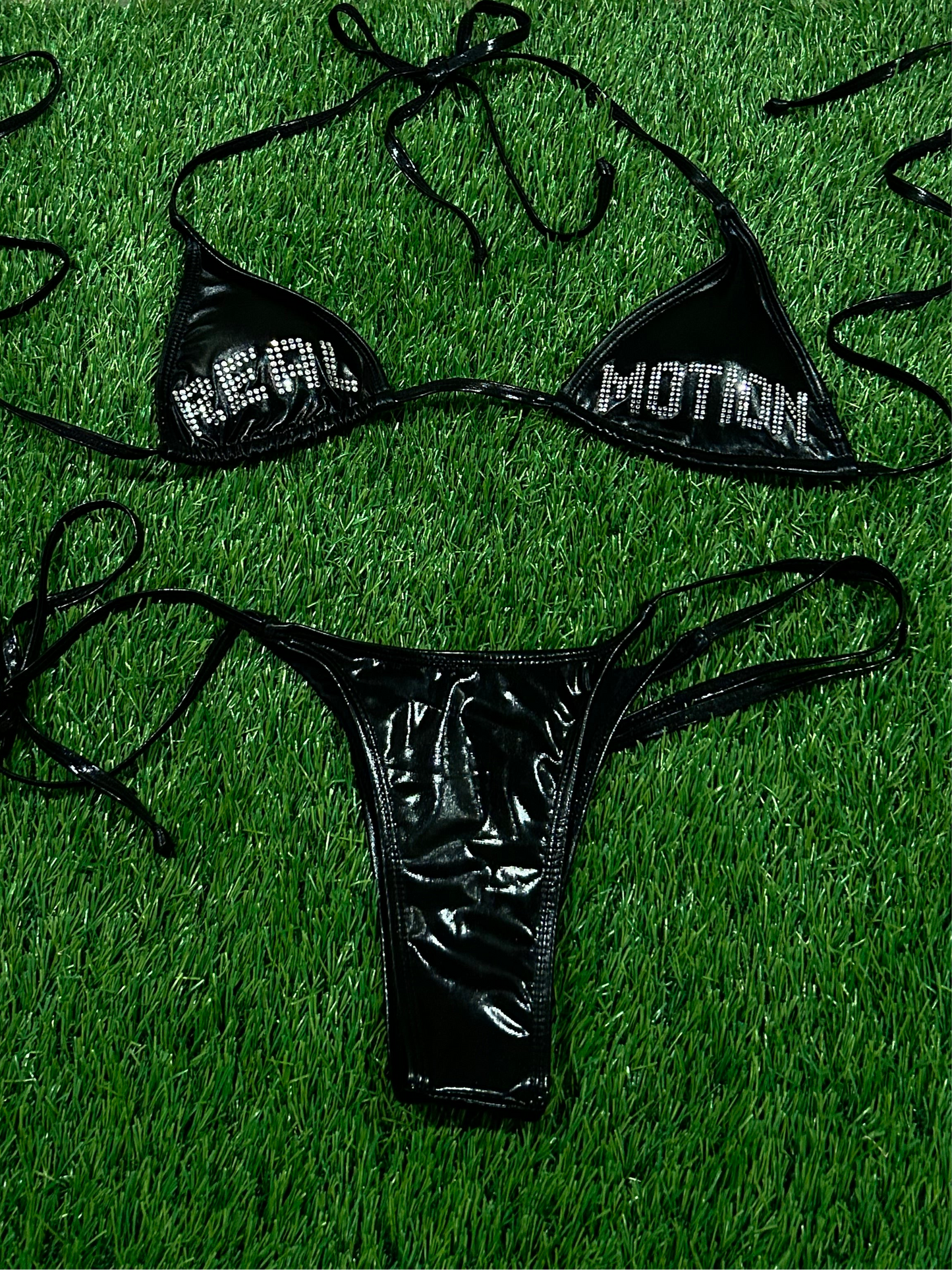 DIAMOND METALLIC BIKINI (BLACK)